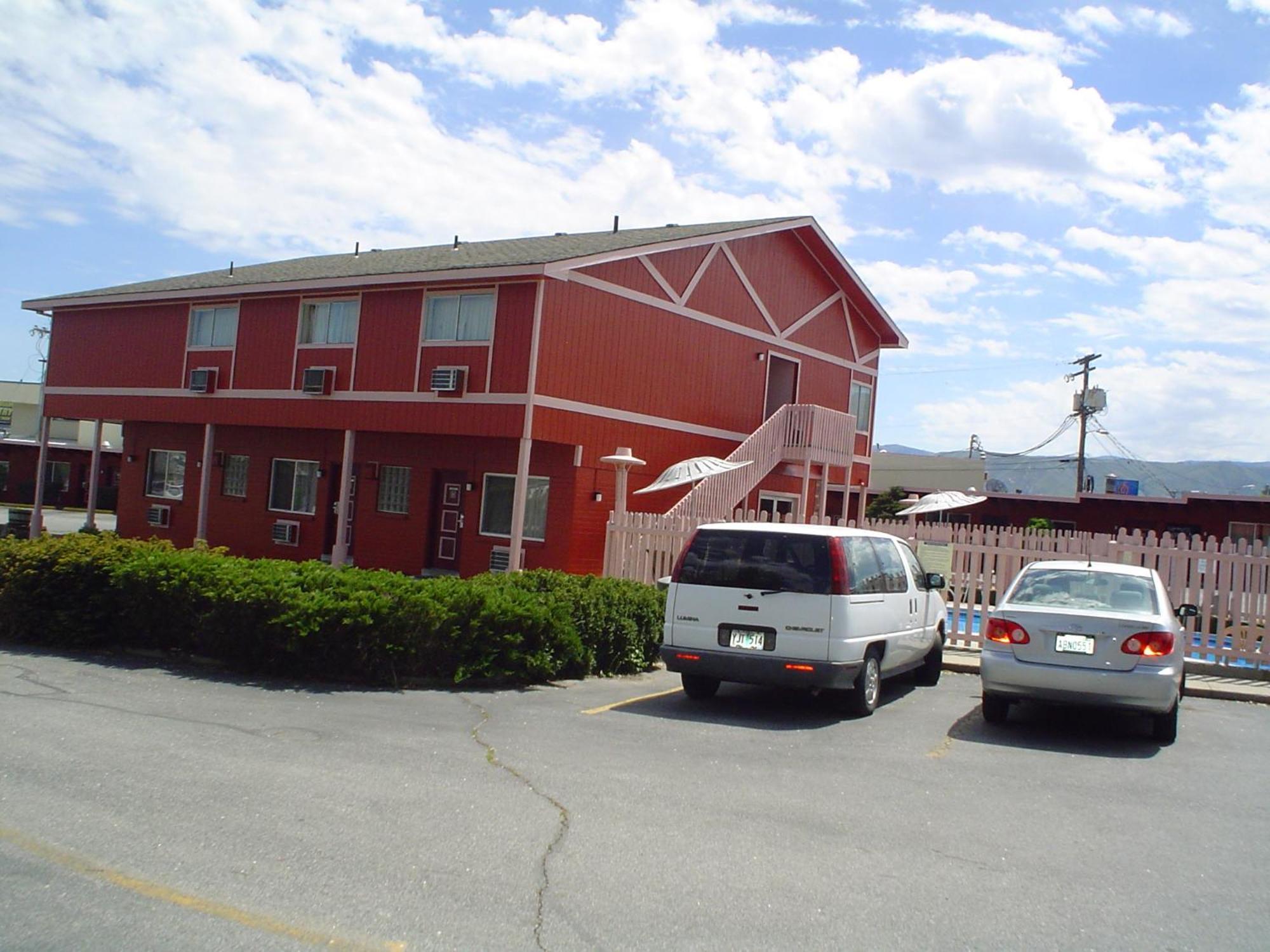 Avenue Motel Wenatchee Exteriör bild